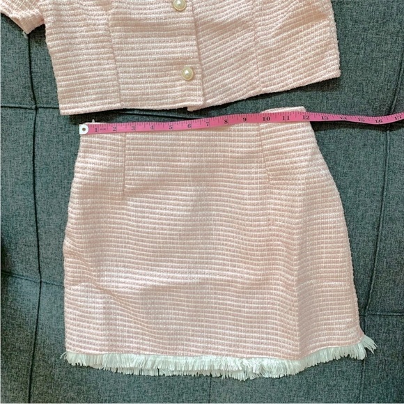 Tweed Set in Pink - Picture 4 of 8